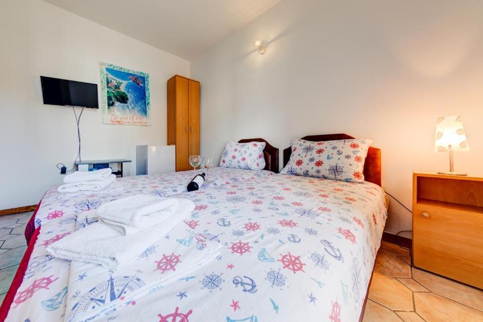 Sunny Grapes Apartments บุดวา ห้อง รูปภาพ